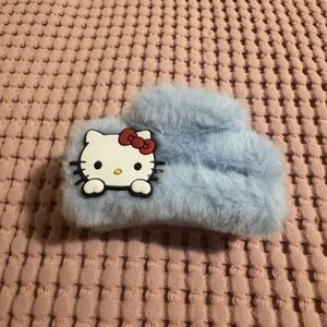 NWT Hello Kitty Soft Blue Hair clip Accessory